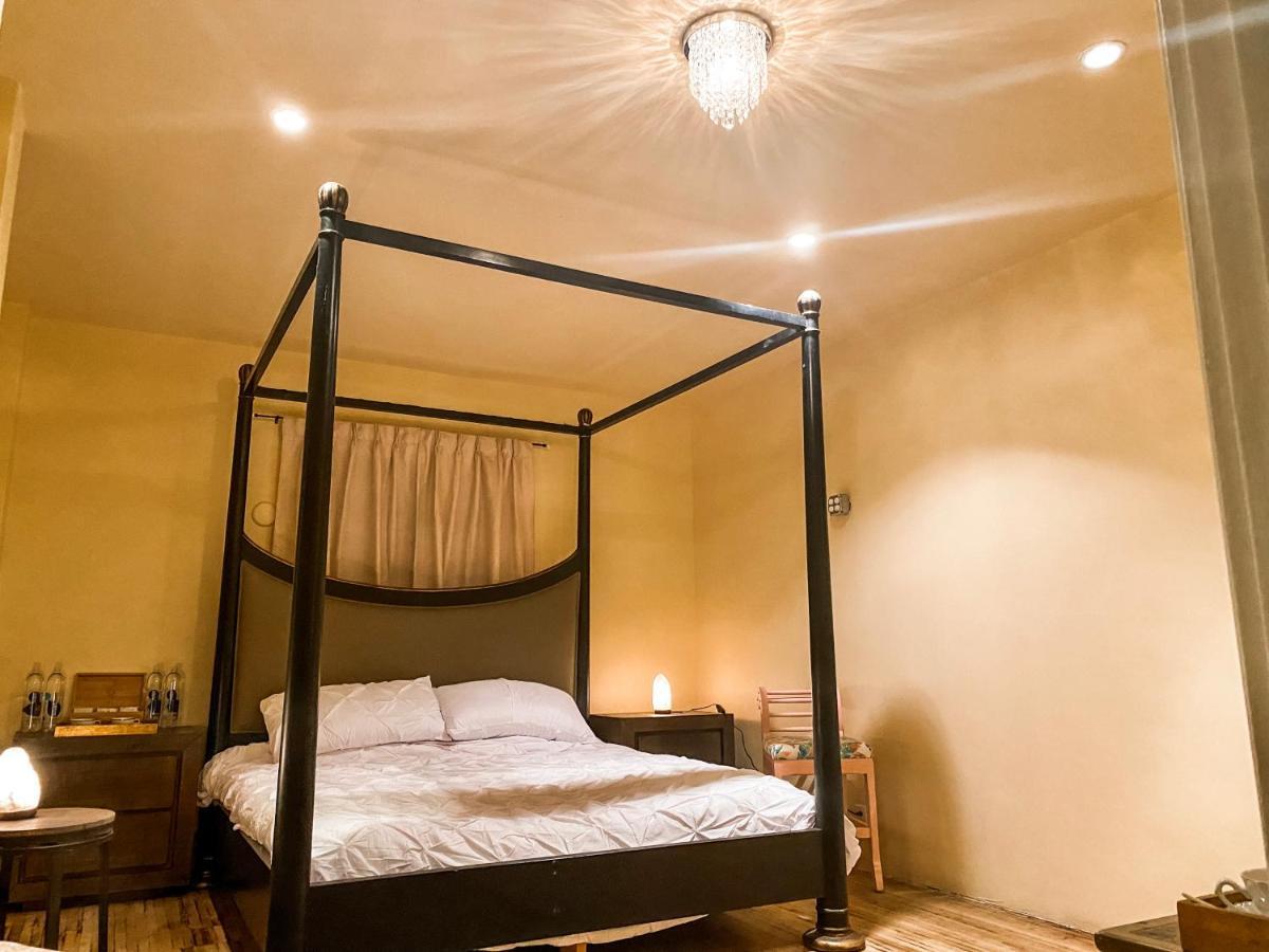 Island Girl Spa + Bed And Breakfast Los Angeles Exteriör bild